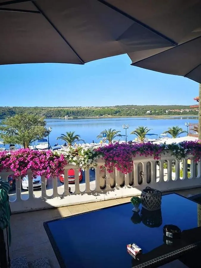 Apartment Marjan بوسيدارجي كرواتيا